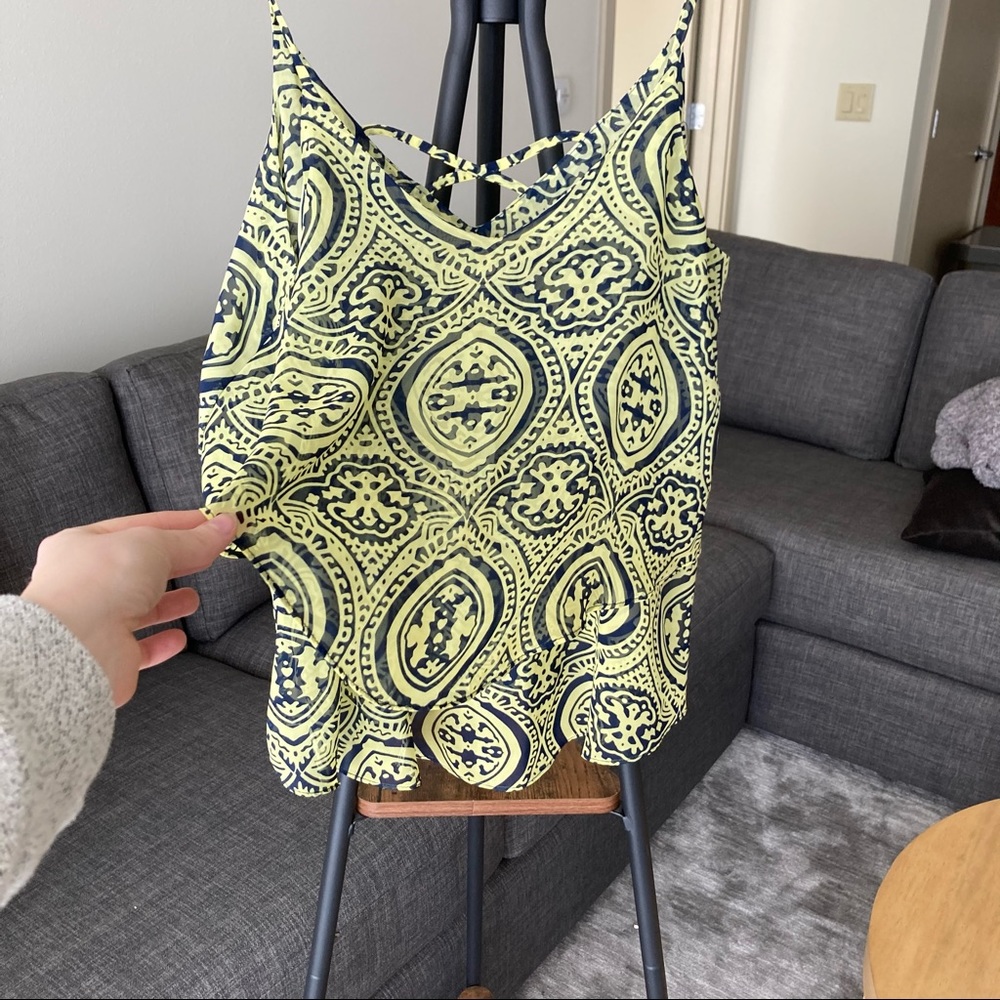 Miami Size Medium Yellow & Navy Patterned Tank Top